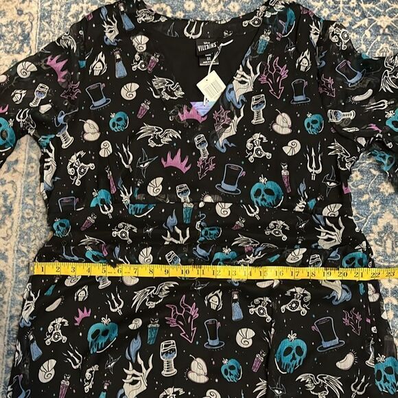 Her Universe Disney Villains V-Neck Skull Hat All Over Print Design Midi Dress - Picture 10 of 14